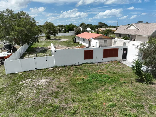 Rocky Point Residence photo 2