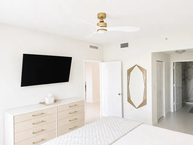 Pineapple Grove Village Condominiums Unit 2403 photo 17