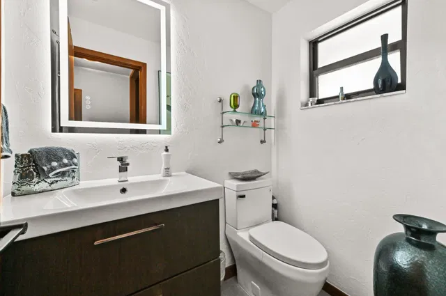 South Palm Beach Unit 111 photo 14