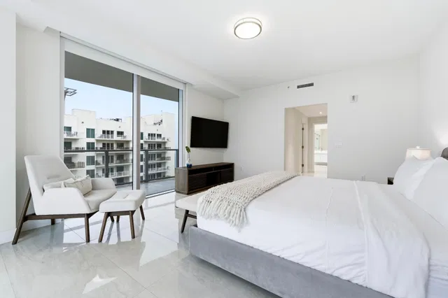 Amrit Ocean Resort & Residences Unit P-1802 photo 5