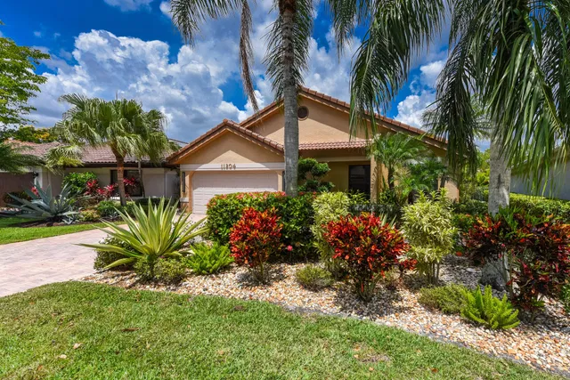 Residence photo 4