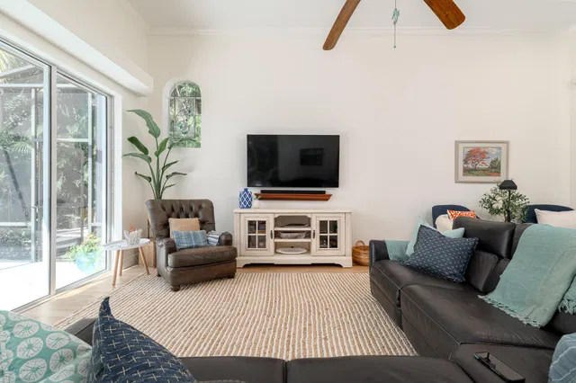  Residence photo 27