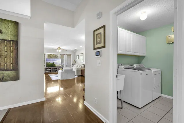 Residence photo 9