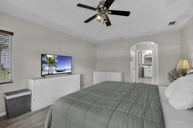 Residence photo 10