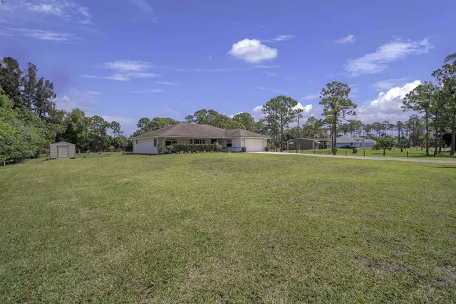 Residence photo 28