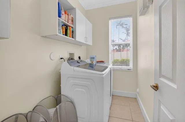 Residence photo 23