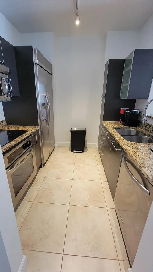 CityPlace South Tower Unit 812 photo 7