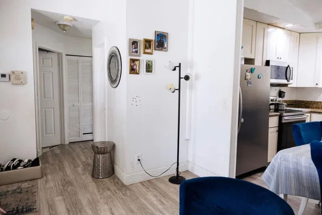  Residence photo 8