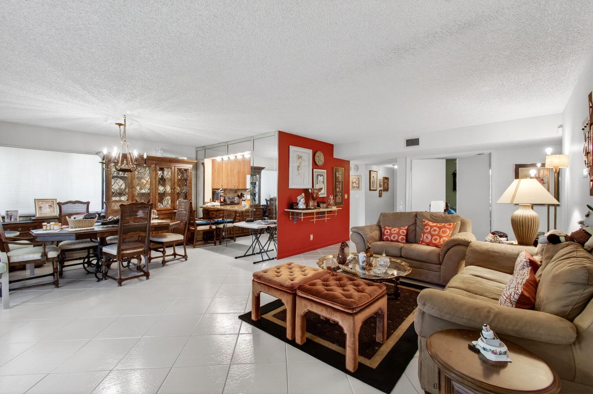 Unit 104 photo 13