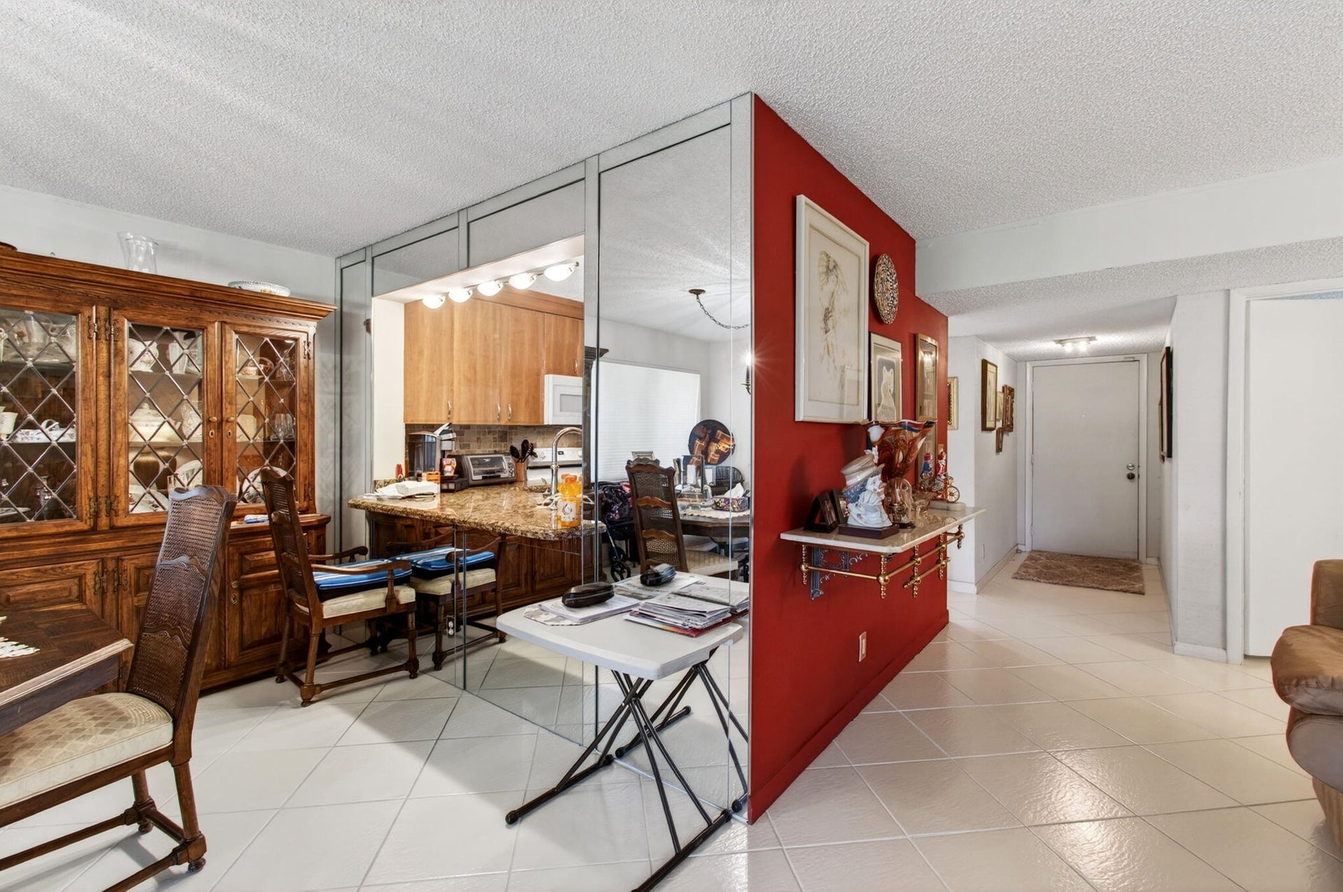 Unit 104 photo 15