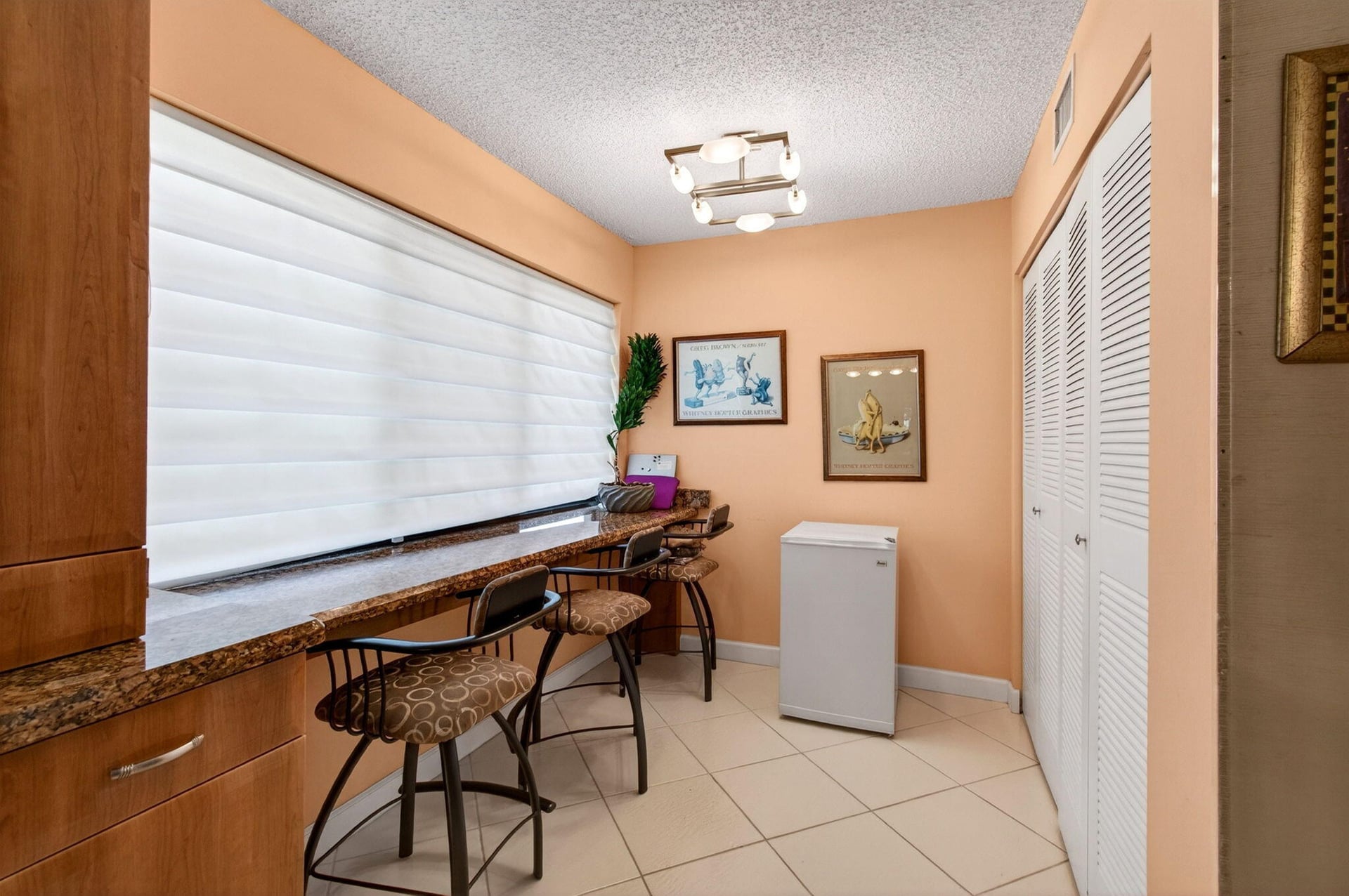 Unit 104 photo 23