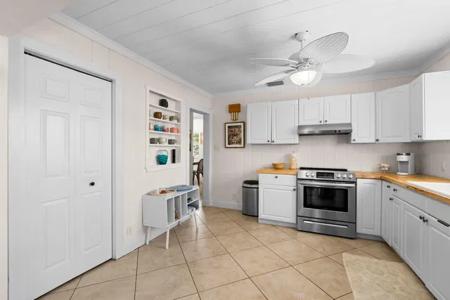 Residence photo 23