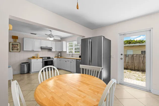 Residence photo 25