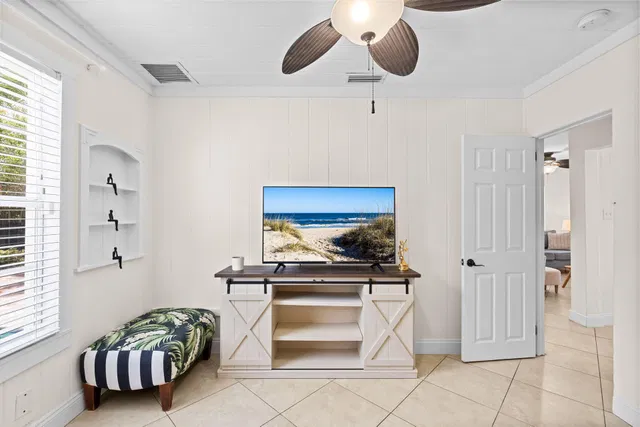 Residence photo 29