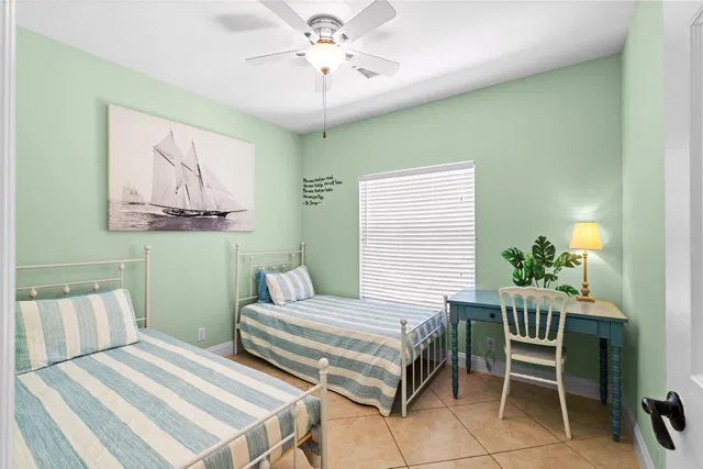 Residence photo 30