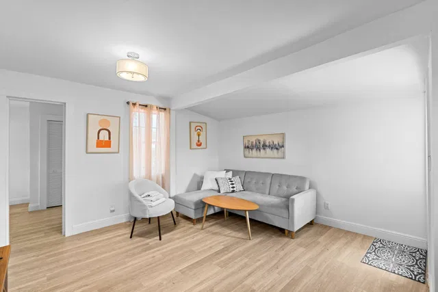Residence photo 51