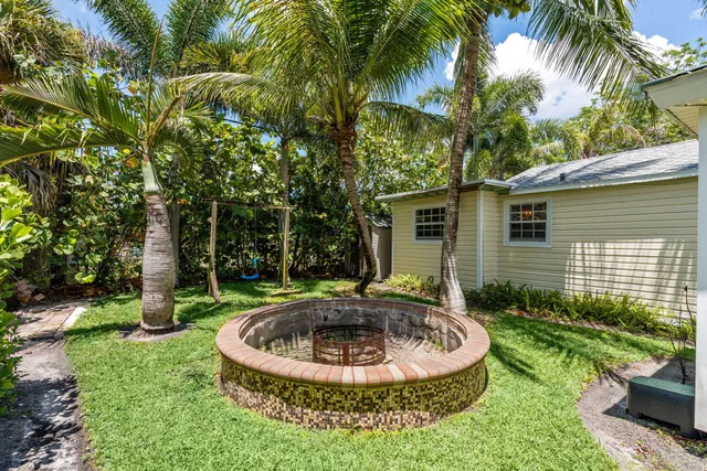 Residence photo 63