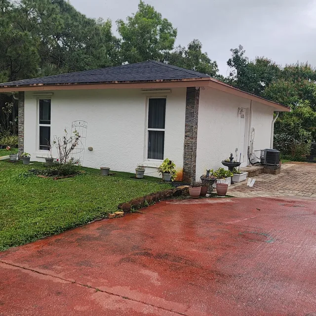 Residence photo 3