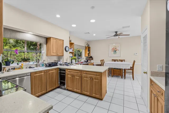 Harbour Ridge Residence photo 14