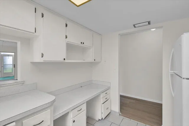 Unit 14-1 photo 13