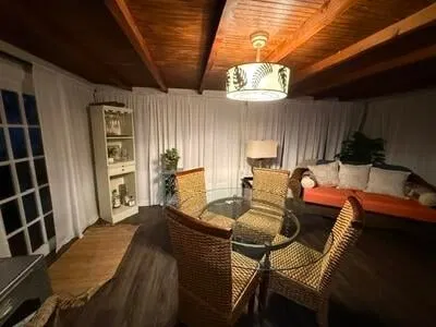 Residence photo 17