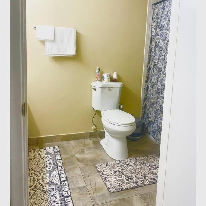 Unit 302 photo 8