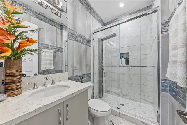 Hyder Agr Pud Residence photo 32
