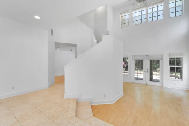  Residence photo 11