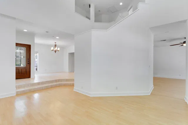  Residence photo 18