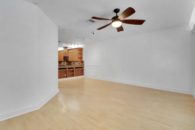  Residence photo 23