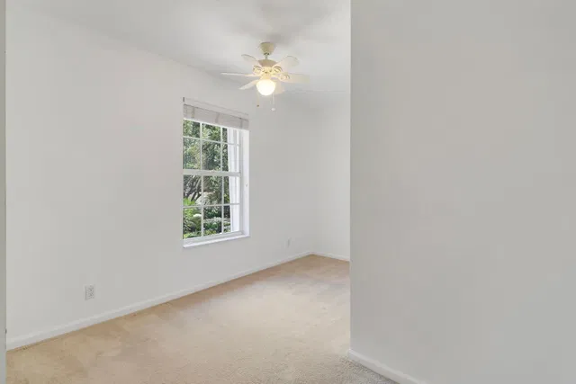  Residence photo 50