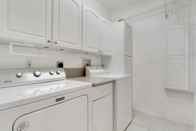  Residence photo 60