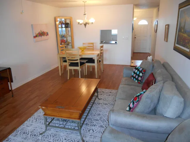 Unit 410 photo 14