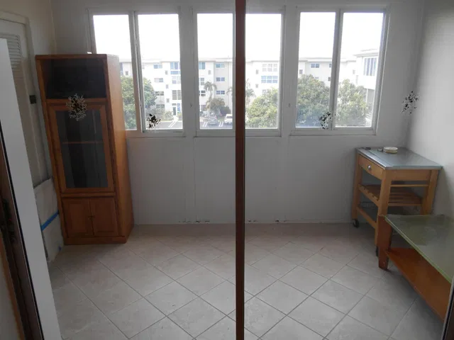 Unit 410 photo 29