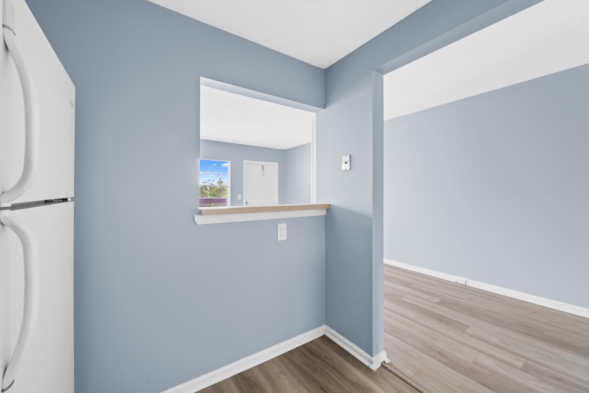 Unit 148 photo 11