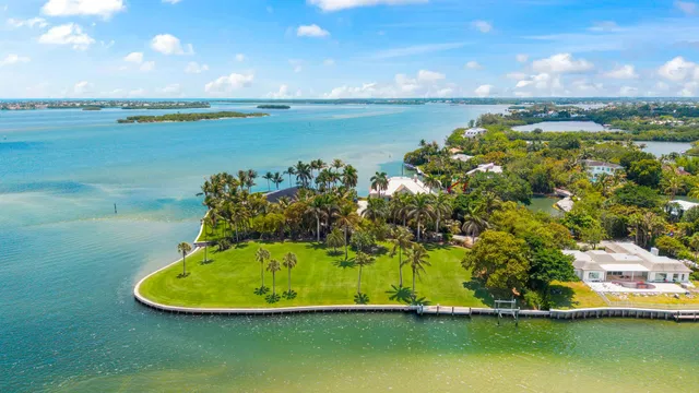 Sewall's Point Residence photo 4