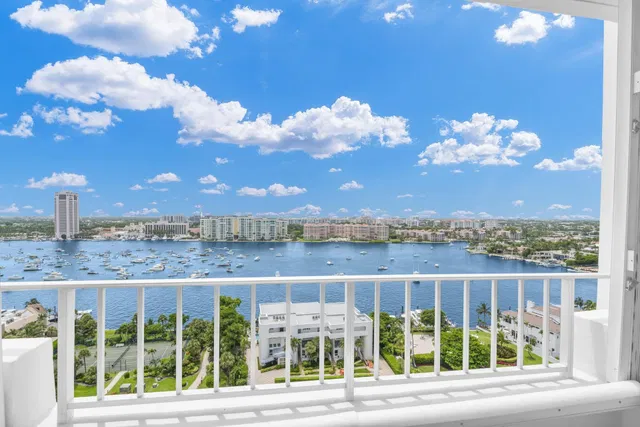550 S Ocean Boca Unit 1009 photo 14