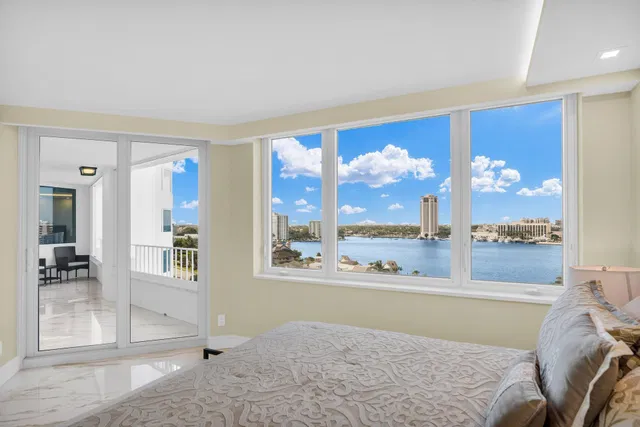 550 S Ocean Boca Unit 1009 photo 16