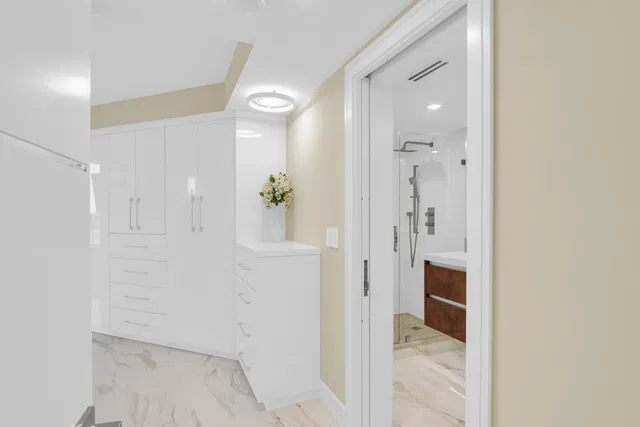 550 S Ocean Boca Unit 1009 photo 21