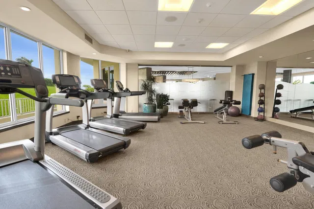 550 S Ocean Boca Unit 1009 photo 38