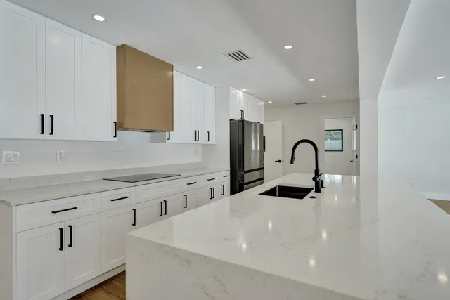 Residence photo 16