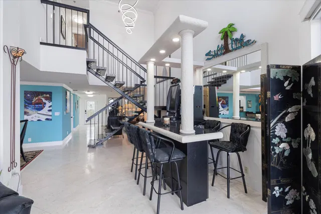 Unit 211 photo 16