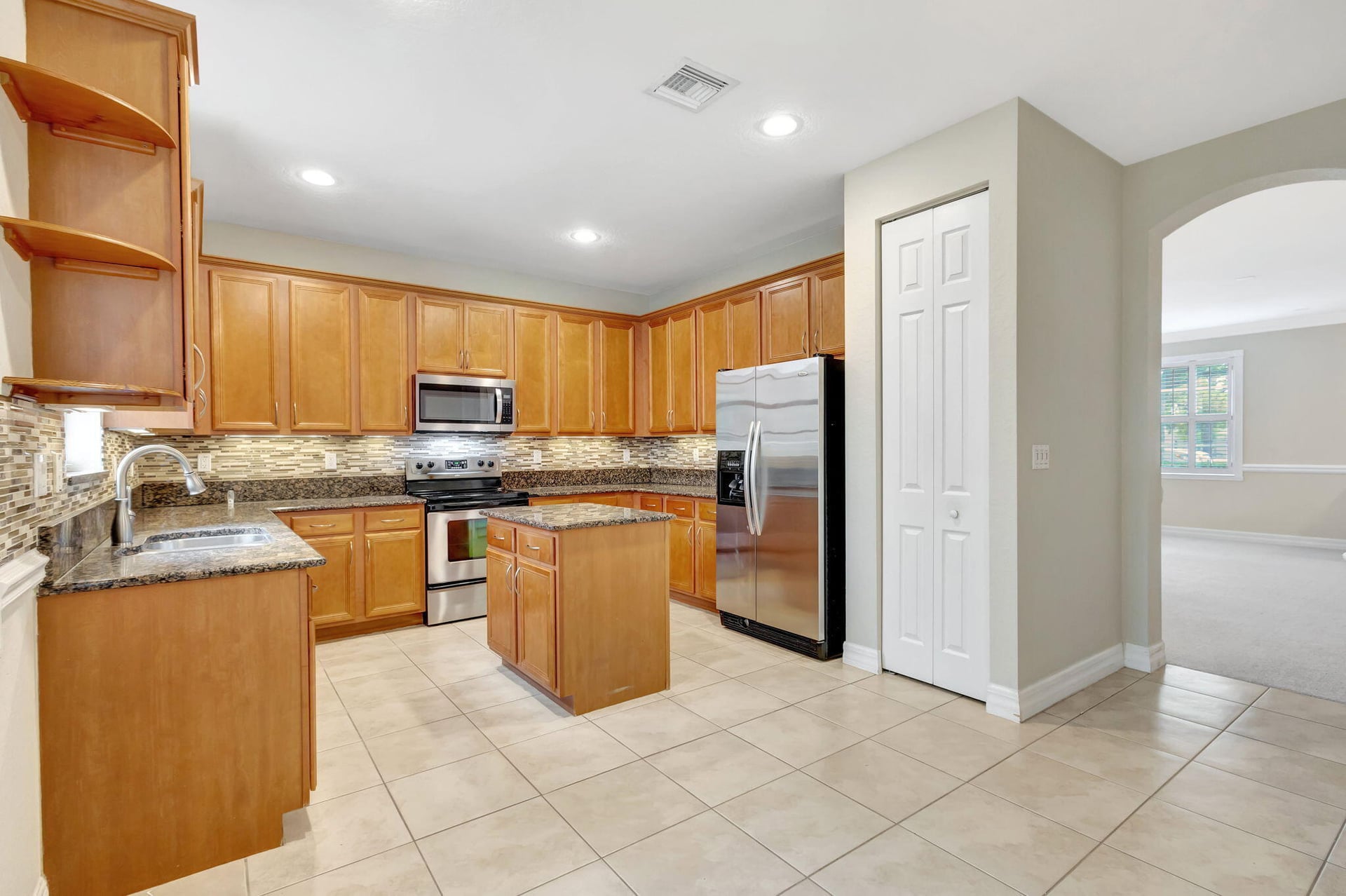 Canterbury Place Residence photo 12