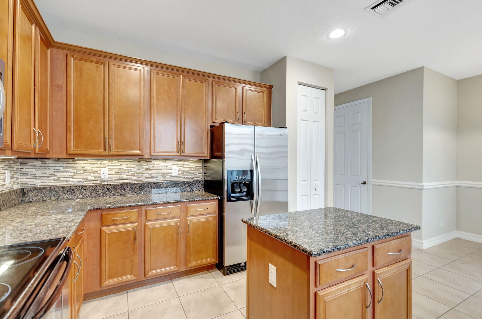 Canterbury Place Residence photo 14