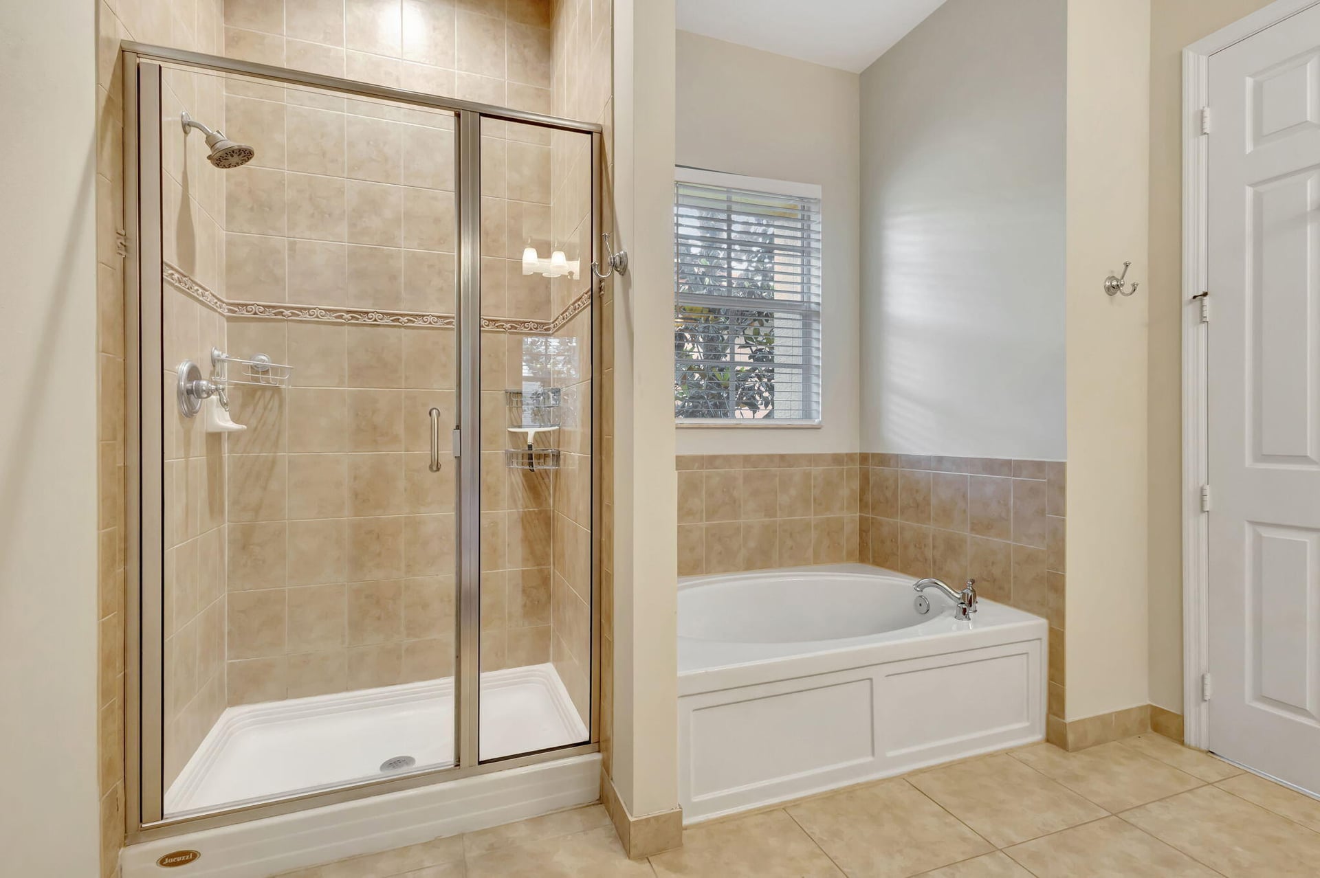 Canterbury Place Residence photo 21