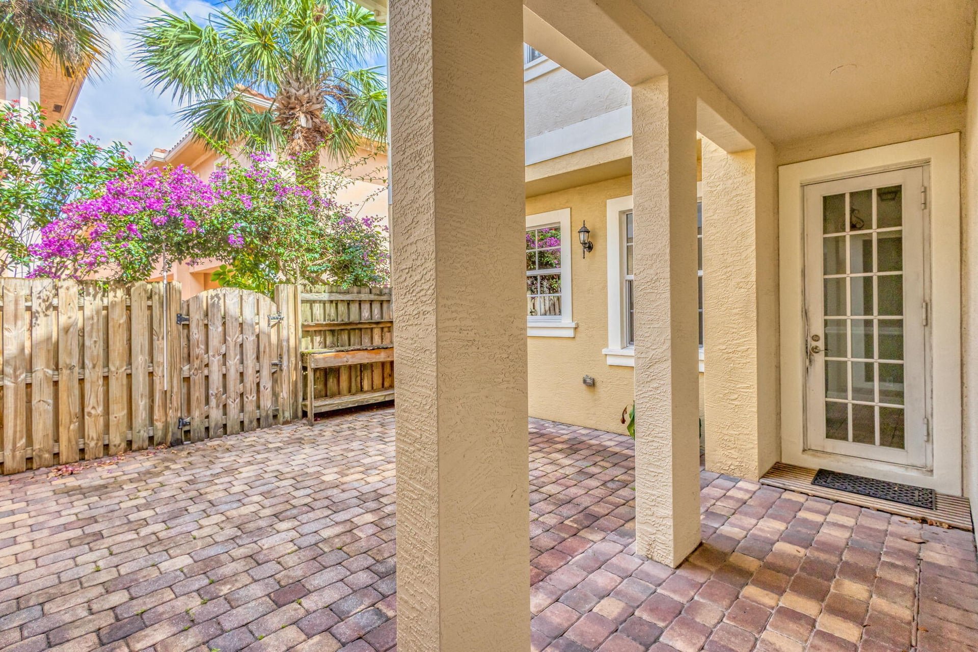 Canterbury Place Residence photo 55