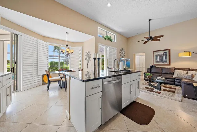 PGA National Palm Beach Gardens Residence photo 16