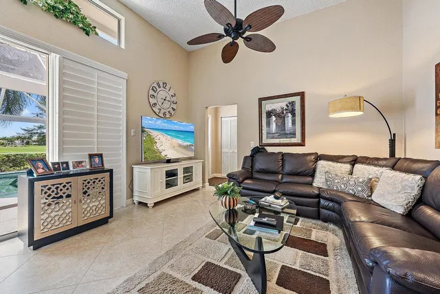 PGA National Palm Beach Gardens Residence photo 20