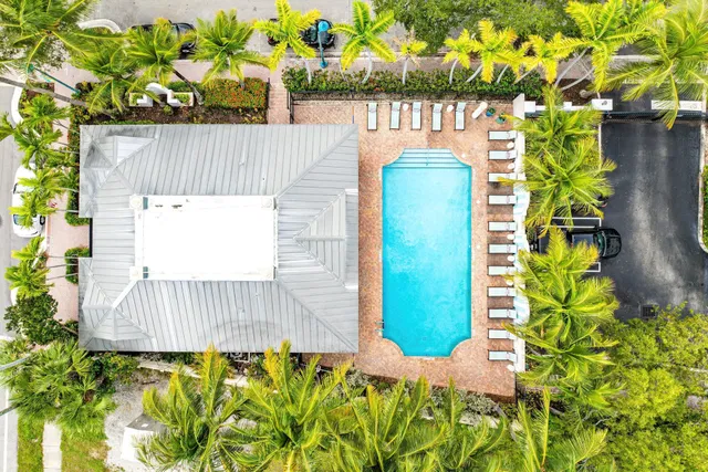 Pineapple Grove Village Condominiums Unit 1209 photo 32