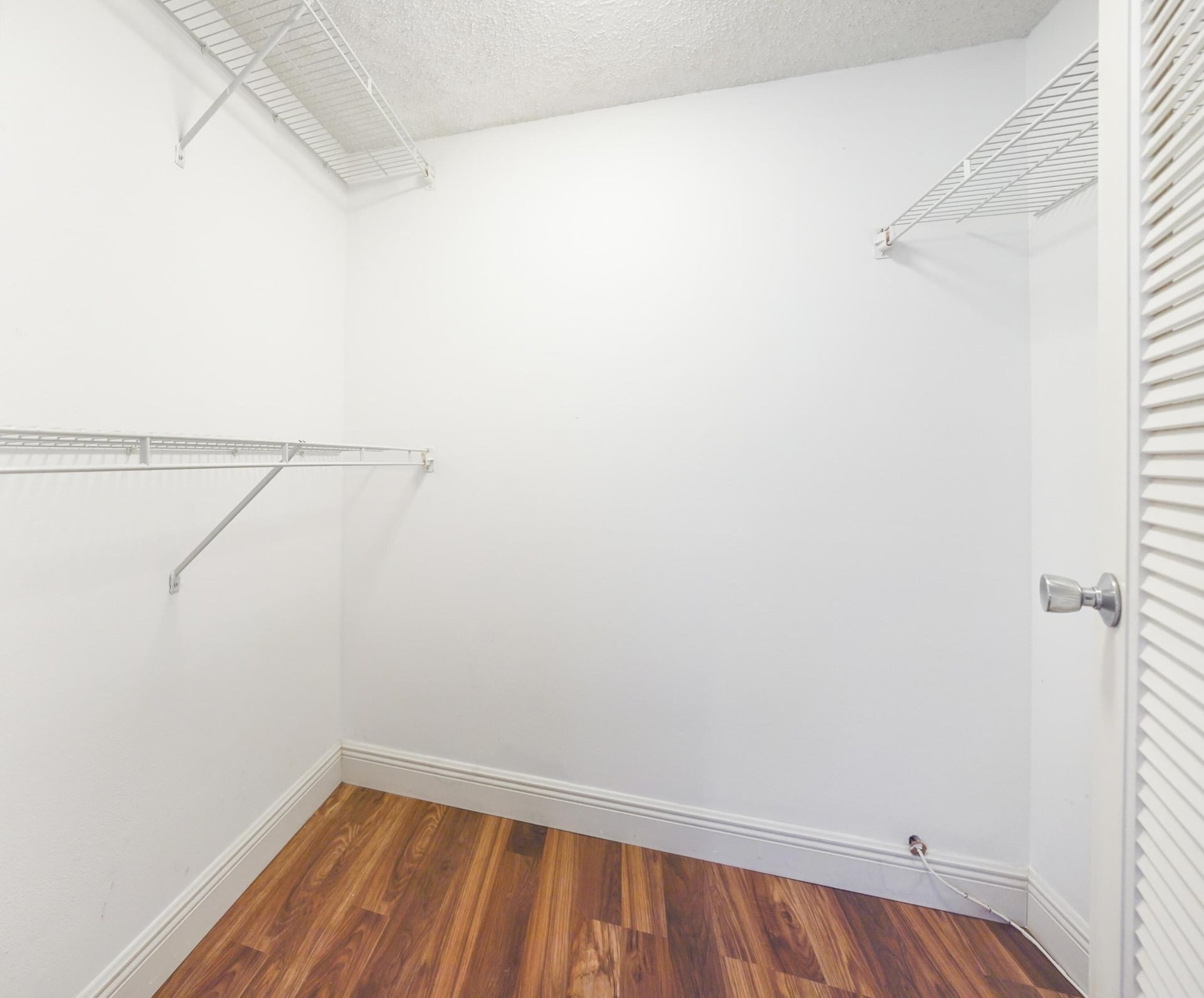Unit 205 photo 9